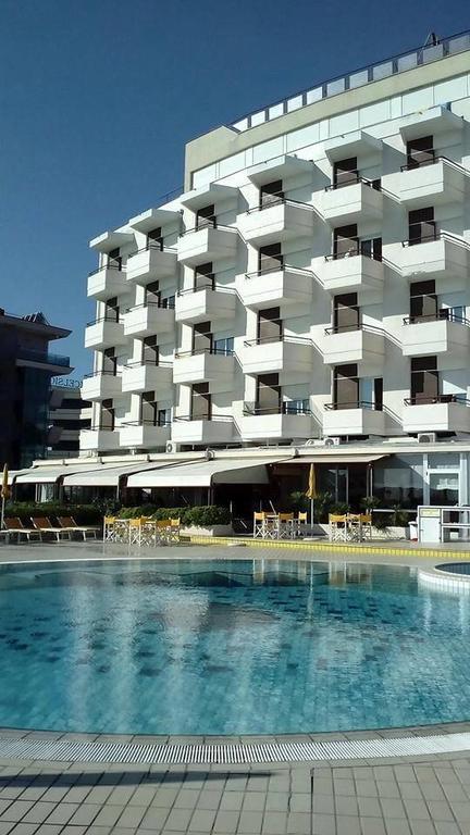 Hotel David Cesenatico Esterno foto