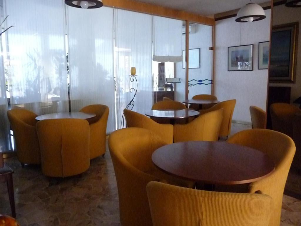 Hotel David Cesenatico Esterno foto